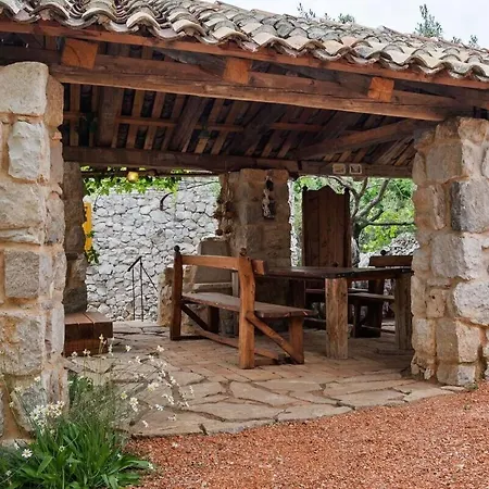 House Kadulja *